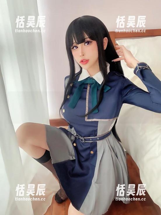 花リリ(Plant Lily)的魅力护士合集：下载后请勿随便分享，糖分太高。